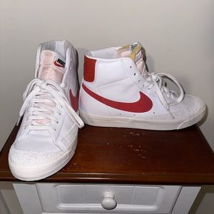 Nike skateboard sneakers. New never worn.